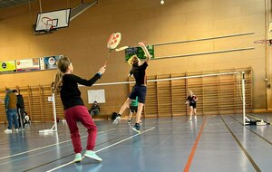 Retour en images de la 1ère étape des interclubs jeunes le 13-14 déc 2025 gymnase des Casseaux.