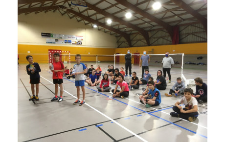 Reprise badminton Bacou pour les mineurs